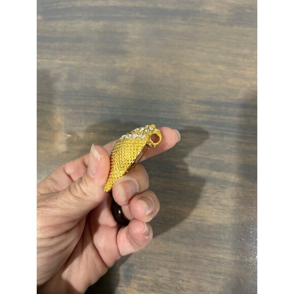 KJL Kenneth Jay Lane Seashell Brooch Pendant Gold Tone Rhinestones - Picture 9 of 9